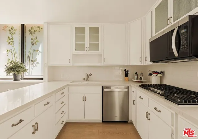 Photo 4 of Condo for sale at 211 S Spalding Dr #107S, Beverly Hills, CA 90212 | MLS# 26982331 | Listing updated on 2026-09-18