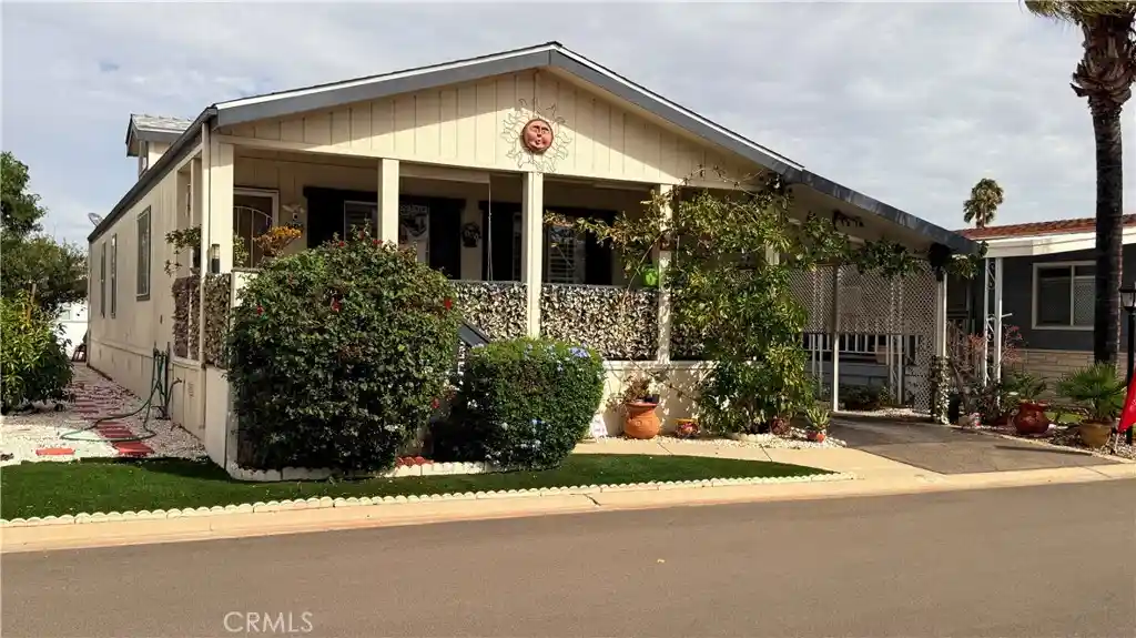 Manufactured home for sale at 4000 Pierce #63, Riverside, CA 92505 | MLS# IV26188398