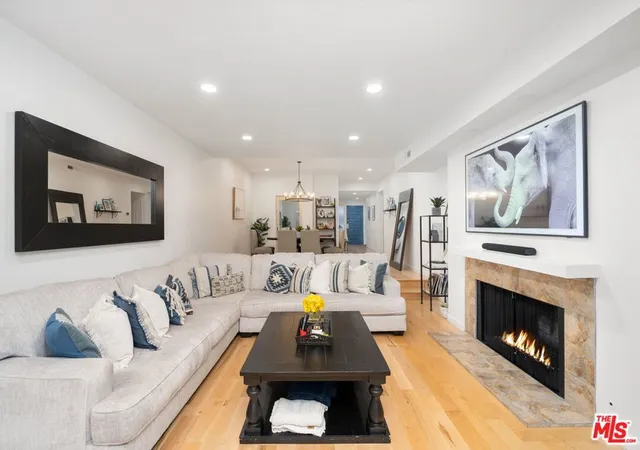 Photo 2 of Condo for sale at 4338 Redwood Ave #B213, Marina Del Rey, CA 90292 | MLS# 26986791 | Listing updated on 2026-09-23