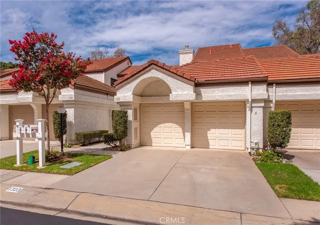 Photo 1 of Townhouse for sale at 1323 Calle Lozano, Camarillo, CA 93012 | MLS# SR26196315 | Listing updated on 2026-10-11