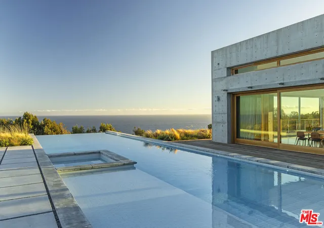 Photo 3 of Single family home for sale at 24689 Pacific Coast Hwy, Malibu, CA 90265 | MLS# 26986817 | Listing updated on 2026-09-18