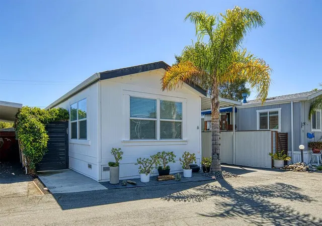 Photo 2 of Manufactured home for sale at 2355 Brommer St #6, Santa Cruz, CA 95062 | MLS# ML82060784 | Listing updated on 2026-10-05