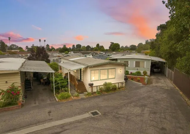Photo 1 of Manufactured home for sale at 1555 Merrill St #176, Santa Cruz, CA 95062 | MLS# ML82058543 | Listing updated on 2026-10-10