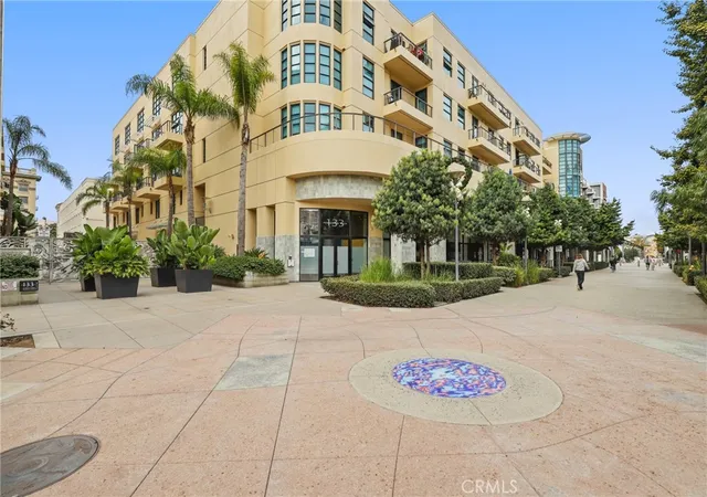 Photo 2 of Condo for sale at 133 The Promenade N #118, Long Beach, CA 90802 | MLS# SB26197249 | Listing updated on 2026-10-27
