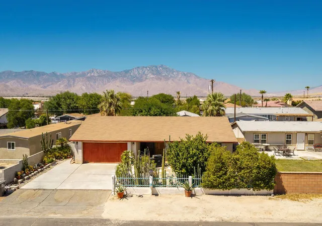 Single family home for sale at 30255 Arbol Real Ave, Thousand Palms, CA 92276 | MLS# 219152534DA