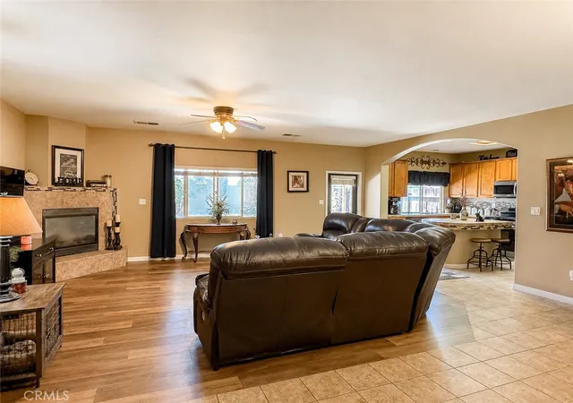 Photo 3 of Sale Pending at 11107 Snowcreek Fls, Bakersfield, CA 93312 | MLS# NS26198736 | Listing updated on 2026-09-25