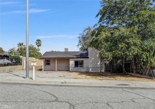 Photo 1 of Single family home for sale at 832 N Almond Way, Banning, CA 92220 | MLS# OC26197999 | Listing updated on 2026-10-08