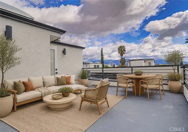 Photo 2 of House for sale at 11810 Gilmore, North Hollywood, CA 91606 | MLS# BB26198714 | Listing updated on 2026-09-13