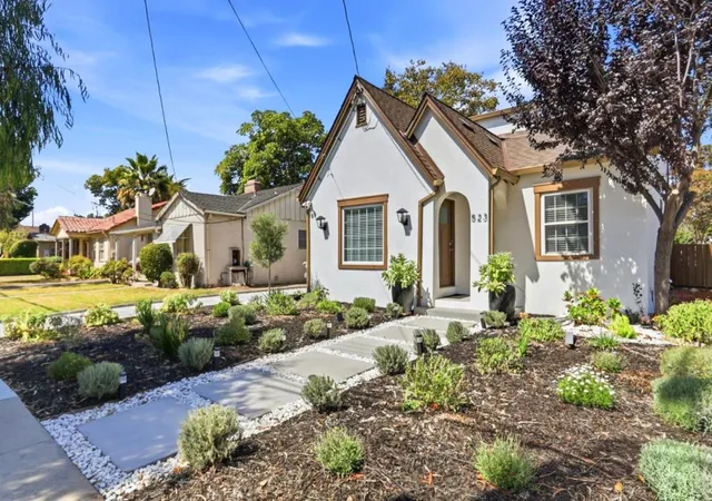 Photo 3 of Single family home for sale at 523 Hull Ave, San Jose, CA 95125 | MLS# ML82060796 | Listing updated on 2026-10-12