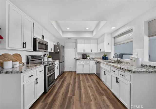 Photo 2 of Single family home for sale at 41420 Dixon, Hemet, CA 92544 | MLS# SW26198692 | Listing updated on 2026-09-13
