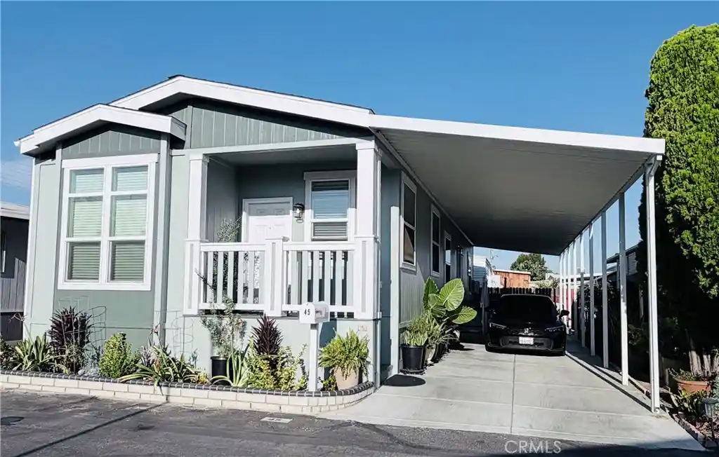 Manufactured home for sale at 600 W Gladstone St #45, Azusa, CA 91702 | MLS# PW26197416