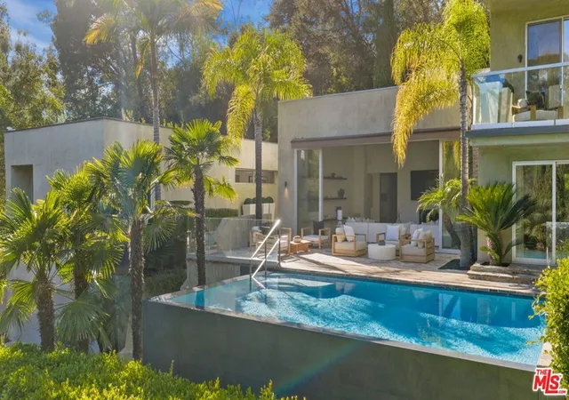 Photo 2 of Mansion for sale at 2731 Hutton Dr, Beverly Hills, CA 90210 | MLS# 26986143 | Listing updated on 2026-10-07