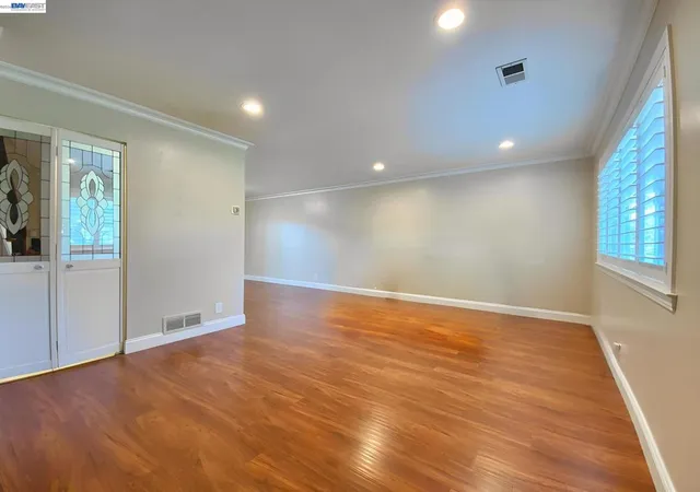 Photo 2 of Condo for sale at 92 Hemlock Ln, Milpitas, CA 95035 | MLS# 41147842 | Listing updated on 2026-10-02
