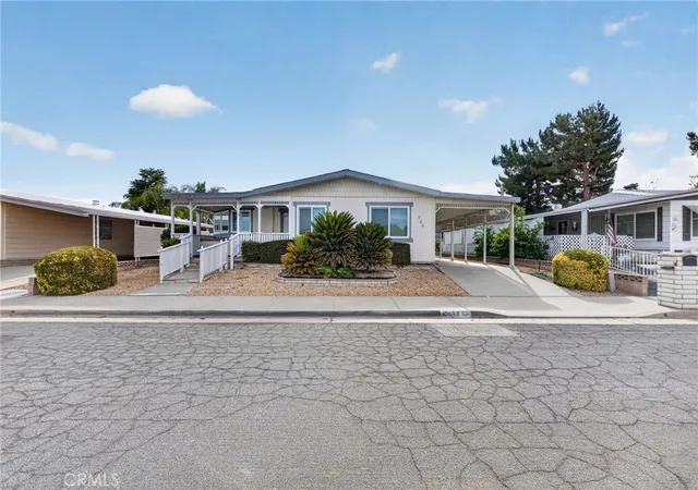 Photo 1 of Manufactured home for sale at 564 De Soto Dr, Hemet, CA 92543 | MLS# SW26198534 | Listing updated on 2026-09-13
