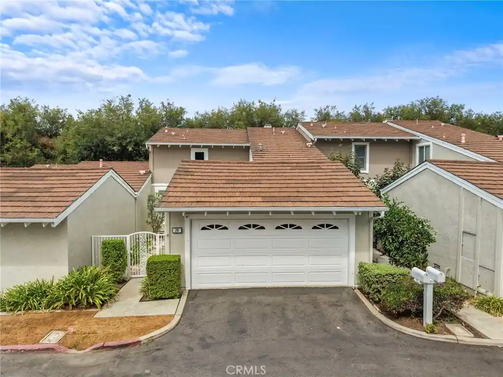 Condo for sale at 24 Sunfish, Irvine, CA 92604 | MLS# OC26198827