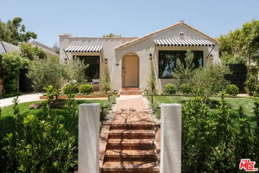 Photo 1 of Single family home for sale at 129 N Almont Dr, West Hollywood, CA 90048 | MLS# 26986293 | Listing updated on 2026-10-23