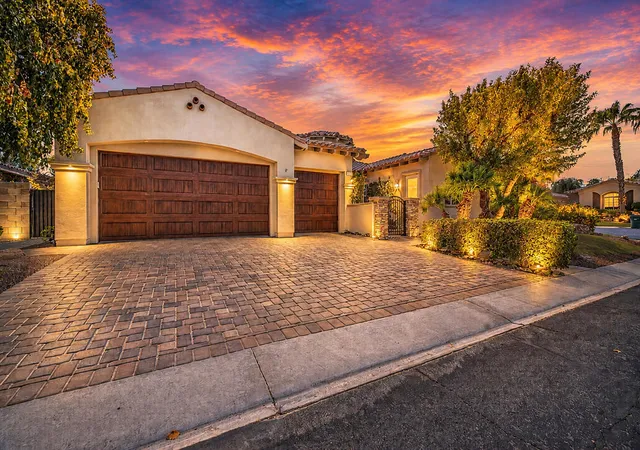 Photo 2 of Single family home for sale at 52320 Whirlaway Trl, La Quinta, CA 92253 | MLS# 219152545DA | Listing updated on 2026-09-13
