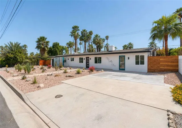 Photo 2 of Single family home for sale at 1065 E Sunny Dunes Rd, Palm Springs, CA 92264 | MLS# FR26198529 | Listing updated on 2026-10-03