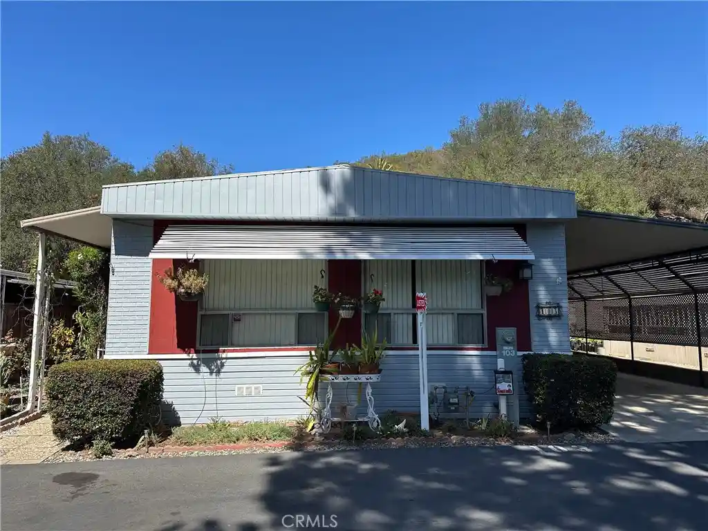 Manufactured home for sale at 4747 Oak Crst St #103, Fallbrook, CA 92028 | MLS# SW26197897