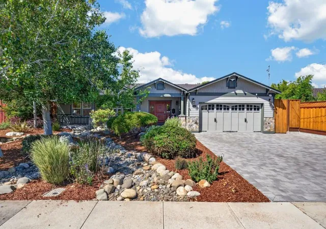 Photo 2 of Sale Pending at 411 Carlyn Ave, Campbell, CA 95008 | MLS# ML82060831 | Listing updated on 2026-10-01