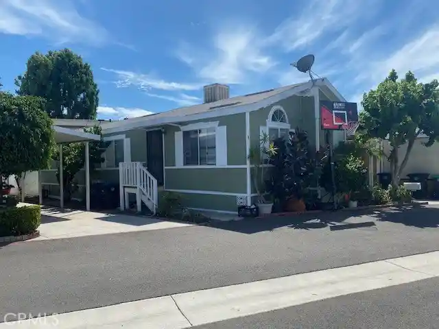 Photo 1 of Manufactured home for sale at 138 E Balboa, Tustin, CA 92780 | MLS# PW26198037 | Listing updated on 2026-10-17