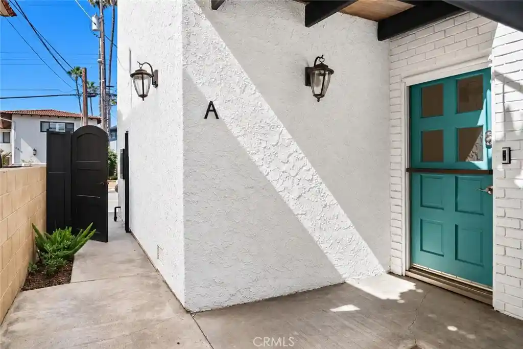 Listing Photo 1 - Condo for sale in 1404 Buena Vis located at 1404 Buena Vis, San Clemente, CA 92672 - Unit 1404 Buena Vista