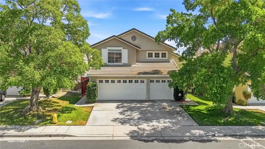 Photo 1 of Single family home for sale at 637 Avondale, Corona, CA 92879 | MLS# IV26198439 | Listing updated on 2026-10-17