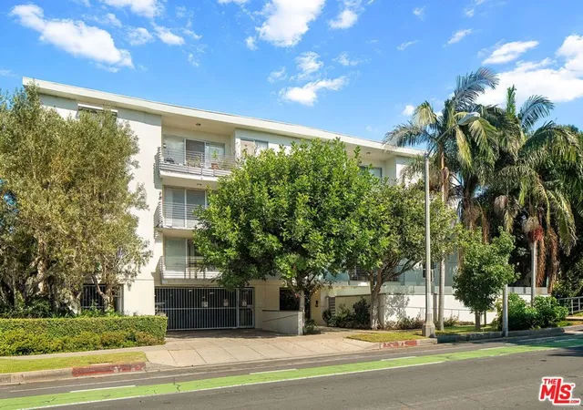 Photo 1 of Condo for sale at 415 Montana Ave #107, Santa Monica, CA 90403 | MLS# 26986489 | Listing updated on 2026-09-18