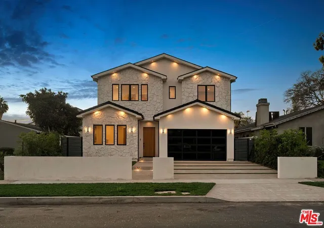 Single family home for sale at 12657 Dewey St, Los Angeles, CA 90066 | MLS# 26986909