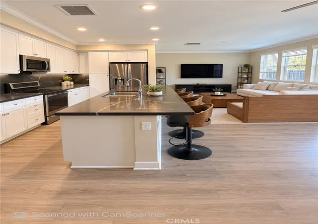Photo 2 of Condo for sale at 287 E Arrow #22, Glendora, CA 91740 | MLS# CV26197966 | Listing updated on 2026-10-11