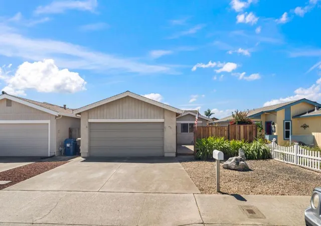 Photo 1 of Single family home for sale at 475 Vivienne Dr, Watsonville, CA 95076 | MLS# ML82060853 | Listing updated on 2026-09-30
