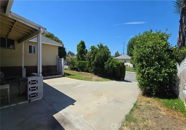 Photo 3 of Sale Pending at 2370 Marquette, Pomona, CA 91766 | MLS# GD26198879 | Listing updated on 2026-09-30