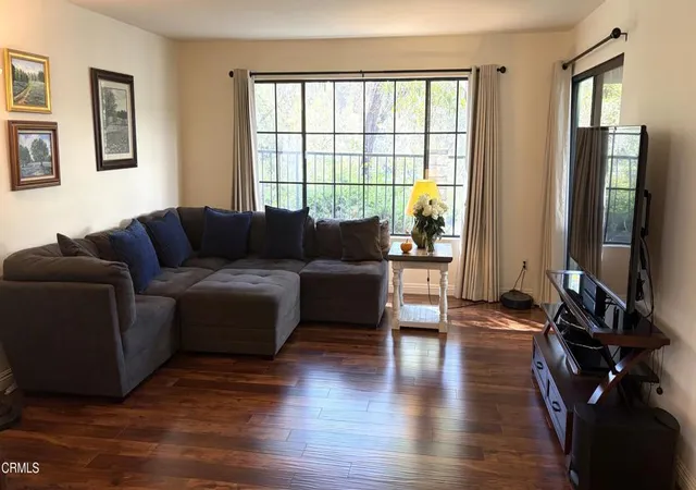 Photo 3 of Condo for sale at 5696 Recodo Way, Camarillo, CA 93012 | MLS# V1-38670 | Listing updated on 2026-09-25