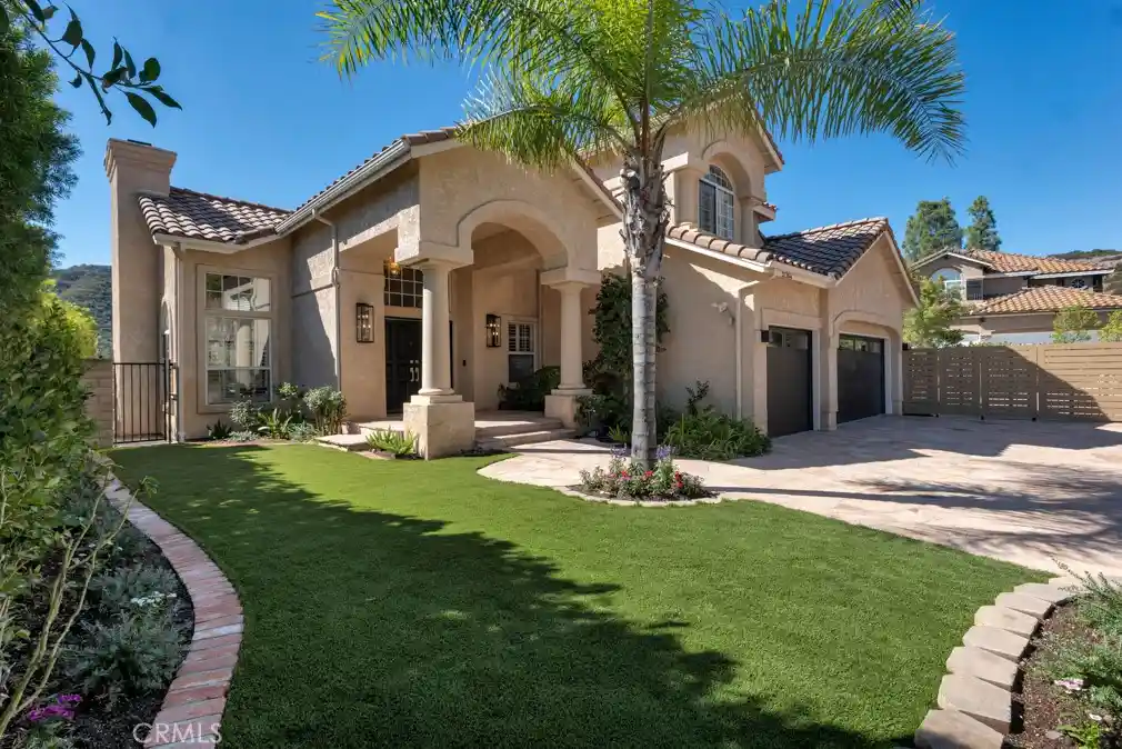 Single family home for sale at 32764 Wellbrook Dr, Westlake Village, CA 91361 | MLS# SR26164099