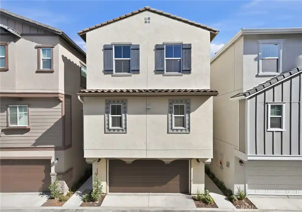 Photo 1 of Sale Pending at 2511 Bombay St, South El Monte, CA 91733 | MLS# IV26198469 | Listing updated on 2026-10-25