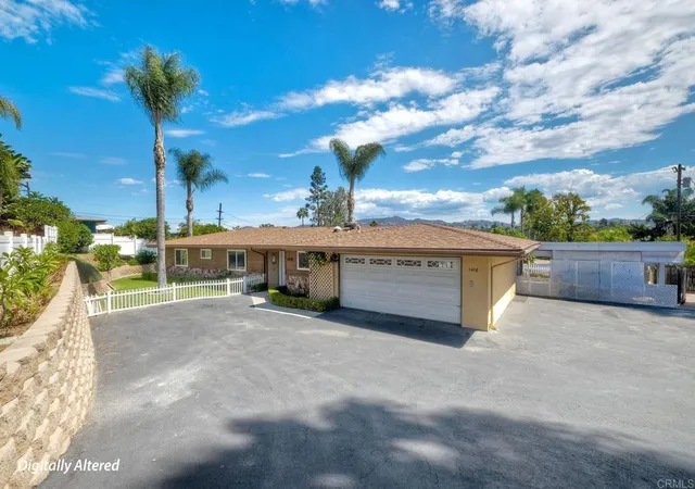 Photo 2 of Sale Pending at 1418 Phillips St, Vista, CA 92083 | MLS# NDP2608520 | Listing updated on 2026-09-24