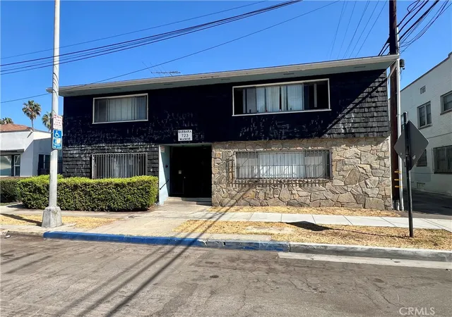 Photo 1 of Condo for sale at 723 East 6th, Long Beach, CA 90802 | MLS# SR26199047 | Listing updated on 2026-09-18