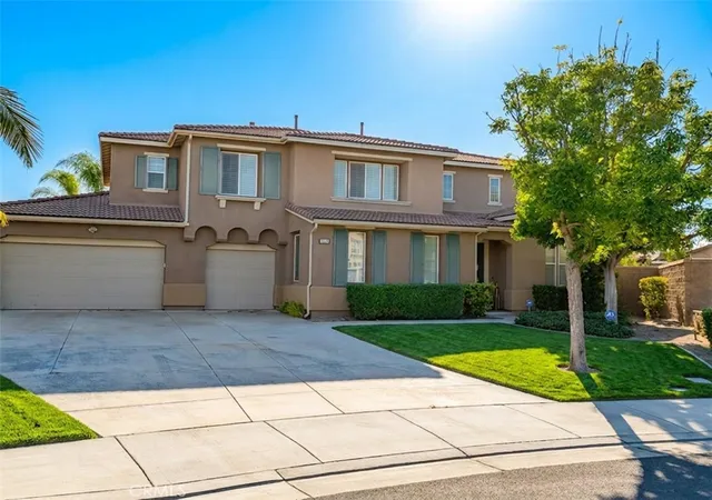 Photo 1 of Single family home for sale at 7297 Meurice Cir, Eastvale, CA 92880 | MLS# CV26189423 | Listing updated on 2026-09-29