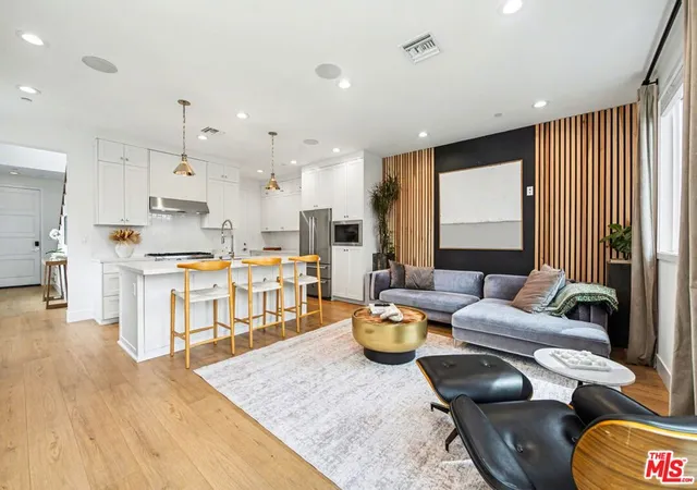 Photo 1 of Townhouse for sale at 1209 N Commonwealth Ave, Los Angeles, CA 90029 | MLS# 26986441 | Listing updated on 2026-10-08