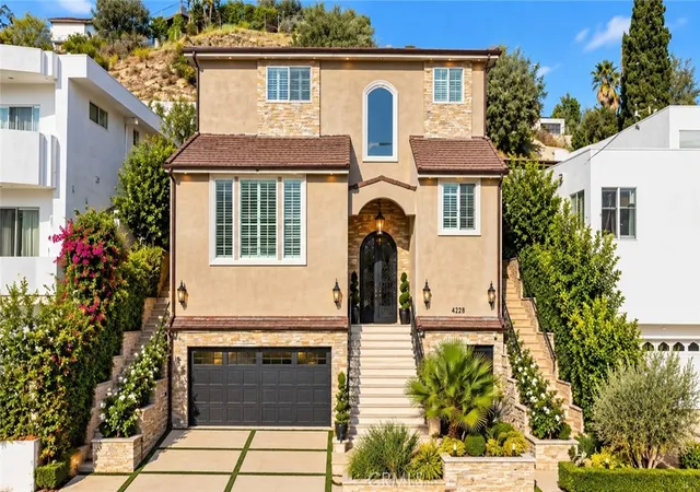 Photo 1 of Single family home for sale at 4228 Canoga Dr, Woodland Hills, CA 91364 | MLS# OC26199250 | Listing updated on 2026-09-18