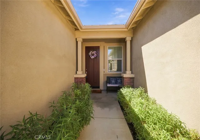 Photo 2 of Single family home for sale at 27219 Hideout Ct, Menifee, CA 92585 | MLS# IV26198071 | Listing updated on 2026-09-25