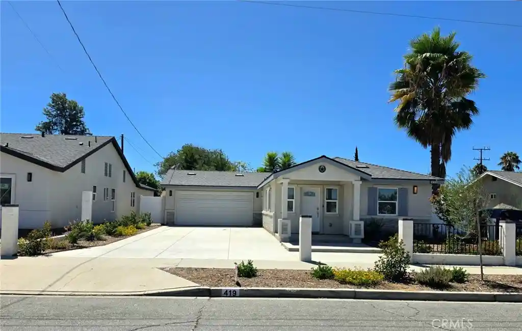 Photo 1 of Single family home for sale at 419 W Devonshire Ave, Hemet, CA 92543 | MLS# DW26198842 | Listing updated on 2026-10-25
