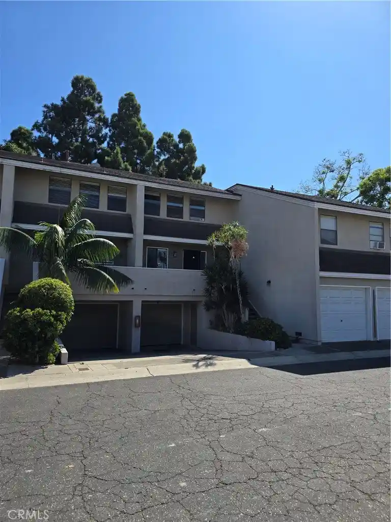 Condo for sale at 435 Bryson Springs #38, Costa Mesa, CA 92627 | MLS# OC26199052
