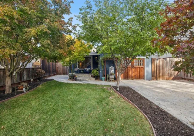 Photo 1 of Sale Pending at 2050 Ralmar Ave, East Palo Alto, CA 94303 | MLS# ML82060929 | Listing updated on 2026-09-19