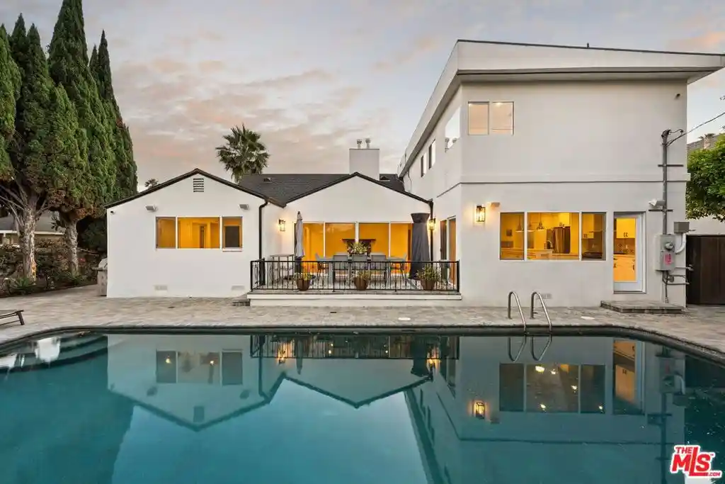 Photo 1 of Sale Pending at 5528 Marburn Ave, Los Angeles, CA 90043 | MLS# 26987087 | Listing updated on 2026-10-30