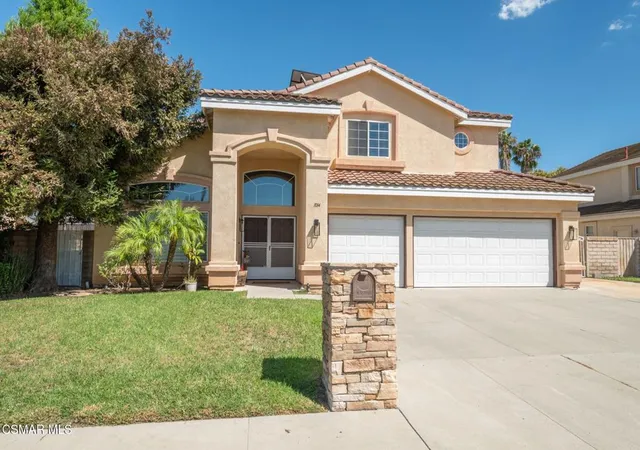Photo 2 of Single family home for sale at 1014 Borden Ave, Simi Valley, CA 93065 | MLS# 226004354 | Listing updated on 2026-10-08