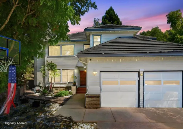 Photo 1 of Single family home for sale at 3 Wildwood Pl, El Sobrante, CA 94803 | MLS# ML82060941 | Listing updated on 2026-10-04