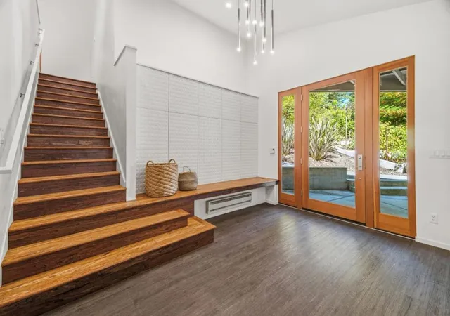 Photo 2 of Single family home for sale at 5300 Glen Hvn Rd, Soquel, CA 95073 | MLS# ML82059819 | Listing updated on 2026-10-12