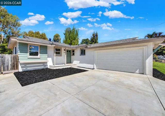 Single family home for sale at 724 Taper Ave, Vallejo, CA 94589 | MLS# 41147955