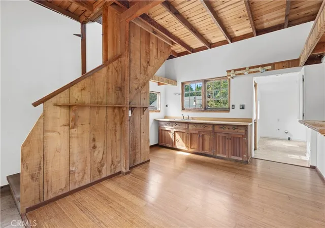 Photo 3 of Single family home for sale at 42500 Little Lake, Mendocino, CA 95460 | MLS# LC26199241 | Listing updated on 2026-10-08